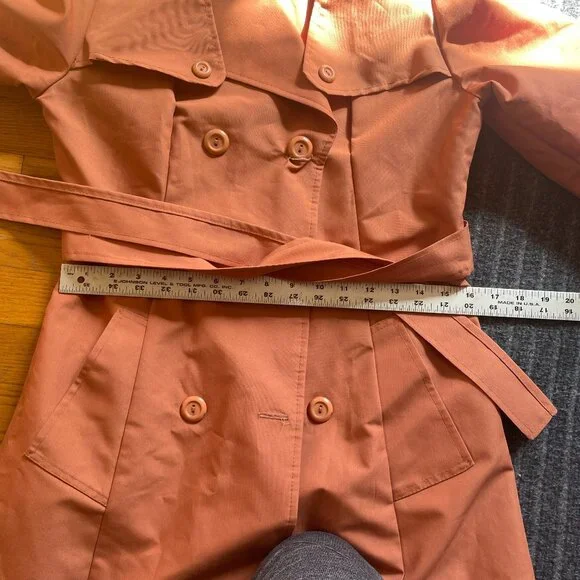 Peach Trench Coat Plaid Lining Size Medium - Picture 10 of 13